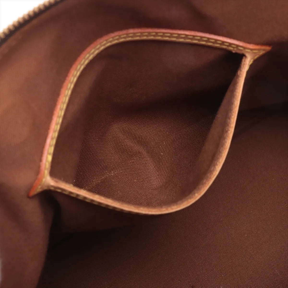 ALMA MONOGRAM MM